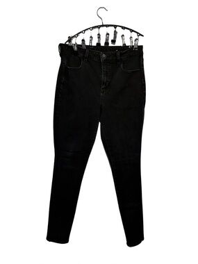American Eagle Outfitters Black Skinny High-Rise Jeans